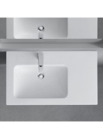Duravit ME by Starck aszimmetrikus mosdó 83x39 cm csaplyukka